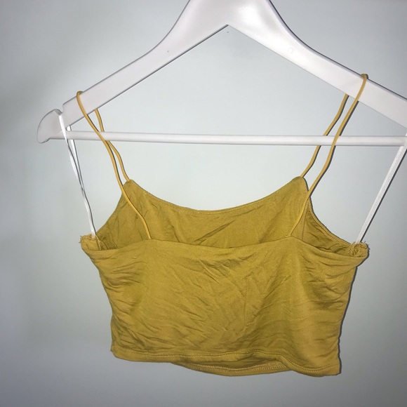 Fashion Nova crop tank top - Picture 2 of 3